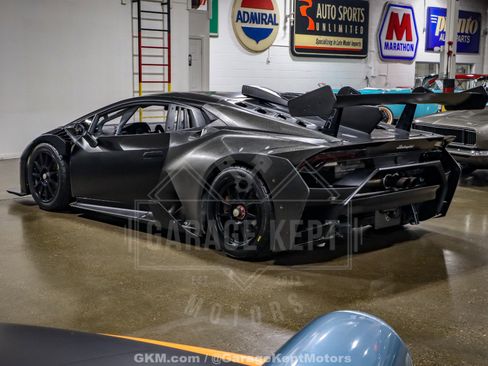 Used 2015 Lamborghini Huracan LP 610-4 image 30