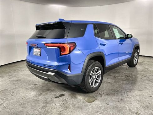 Used 2025 GMC Terrain Elevation image 8