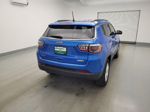 Used 2018 Jeep Compass Latitude w/ Popular Equipment Group AWD/4WD image 7