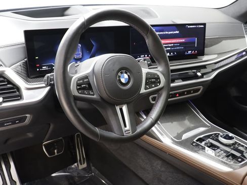 Used 2026 BMW X7 M60i AWD/4WD image 7