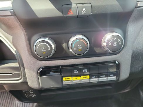 New 2024 RAM 5500 Tradesman RWD image 15