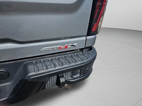 Used 2024 GMC Sierra 2500 AT4X w/ AT4X AEV Edition image 17