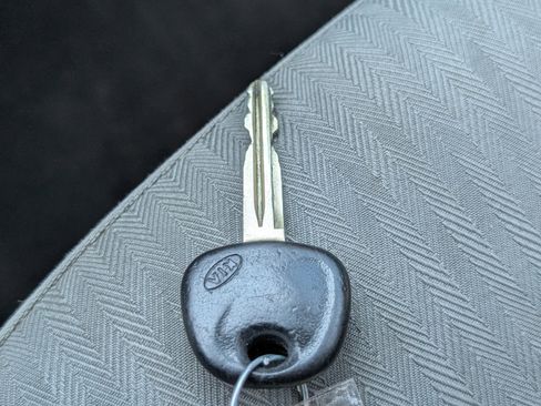 Used 2015 Kia Forte LX image 24