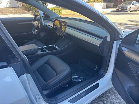 Used 2021 Tesla Model 3 Long Range image 17