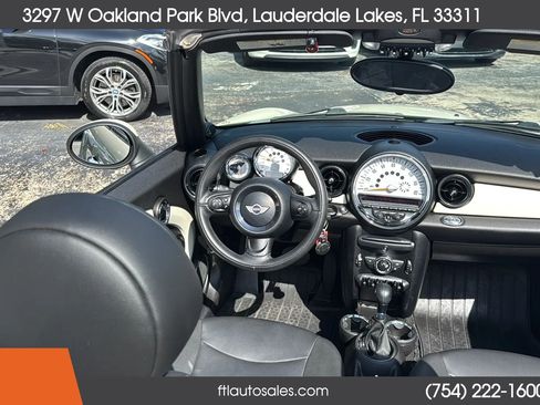 Used 2012 MINI Cooper Convertible FWD image 27