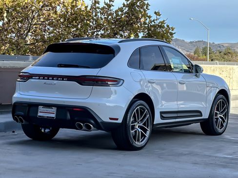 New 2026 Porsche Macan S image 8