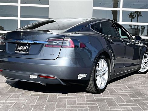 Used 2013 Tesla Model S image 13