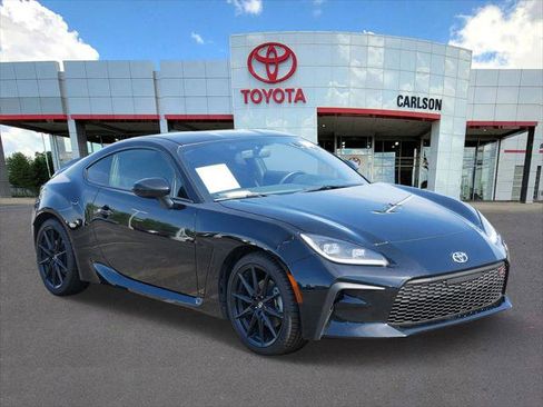 Certified 2024 Toyota GR86 Premium RWD image 2