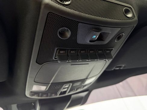 Used 2019 Ford F150 Raptor w/ Equipment Group 802A Luxury image 18