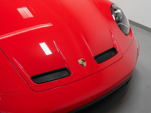 Used 2022 Porsche 911 GT3 image 17