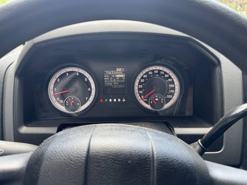 Used 2014 RAM 1500 Express AWD/4WD image 11