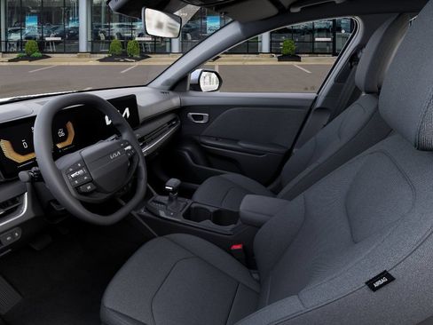 New 2026 Kia K4 FWD image 18