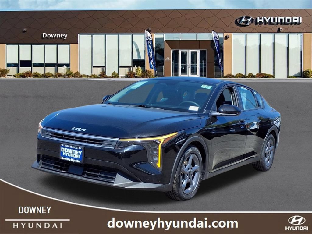 Used 2025 Kia K4 FWD 360° Tour