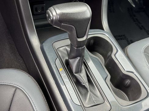 Used 2021 Chevrolet Colorado Z71 w/ Safety Package image 16