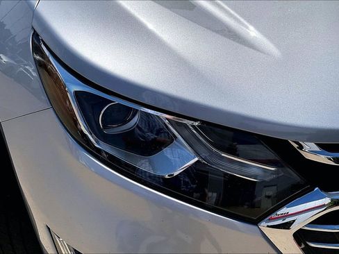 Used 2018 Chevrolet Equinox Premier AWD/4WD image 33
