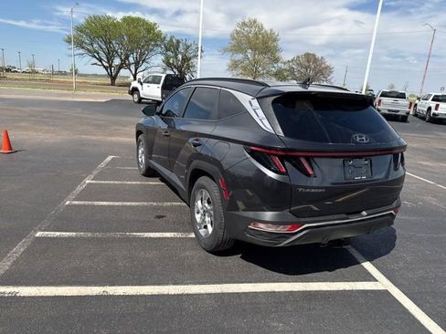 Used 2023 Hyundai Tucson SEL FWD image 4