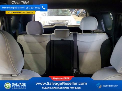 Used 2014 Kia Soul + FWD image 13