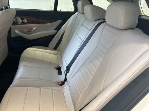 Used 2020 Mercedes-Benz E 450 4MATIC Wagon image 13