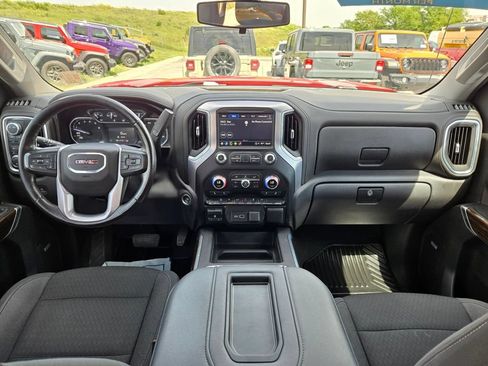Used 2021 GMC Sierra 1500 Elevation w/ Preferred Package AWD/4WD image 19