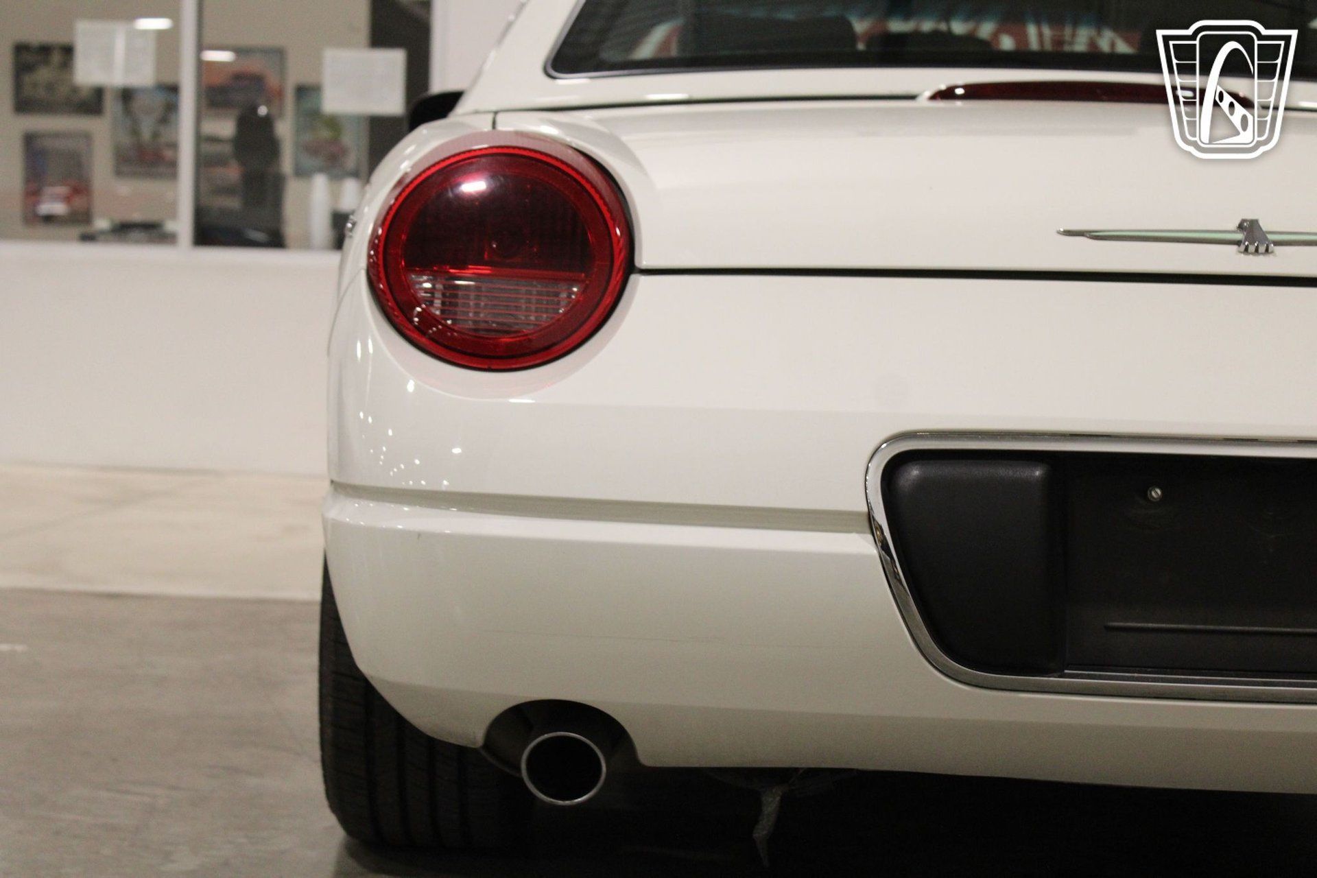 Used 2002 Ford Thunderbird RWD image 32