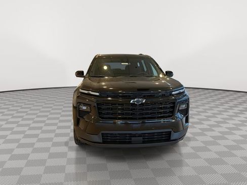New 2026 Chevrolet Traverse LT w/ Midnight/Sport Edition FWD image 3