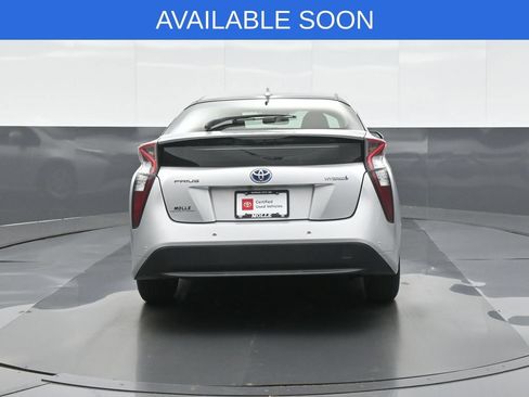 Used 2018 Toyota Prius Four w/ Advanced Technology Package FWD image 6
