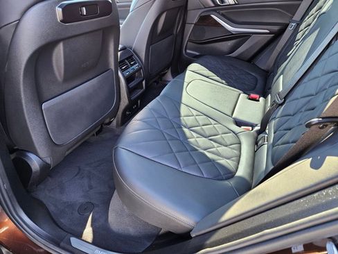 Certified 2025 BMW X5 xDrive40i w/ Parking Assistance Package image 18