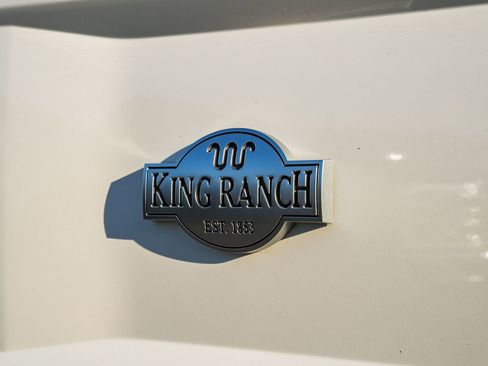 Used 2019 Ford F250 King Ranch w/ King Ranch Ultimate Package image 9