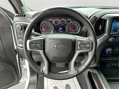Used 2022 Chevrolet Silverado 1500 RST image 19