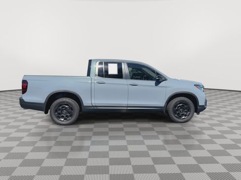 Used 2025 Honda Ridgeline TrailSport+ image 9