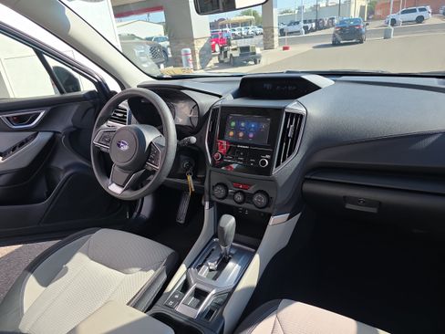 Used 2023 Subaru Forester AWD/4WD image 16