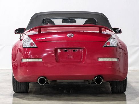 Used 2006 Nissan 350Z Enthusiast image 9