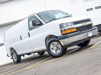New 2026 Chevrolet Express 2500 w/ Communications Package RWD video 3