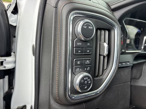 Used 2023 GMC Sierra 2500 AT4 w/ AT4 Premium Plus Package AWD/4WD image 27