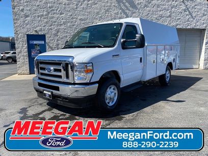 New 2025 Ford E-350 and Econoline 350 Super Duty w/ Interior Upgrade Package