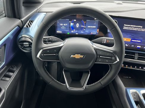New 2026 Chevrolet Equinox EV LT image 26