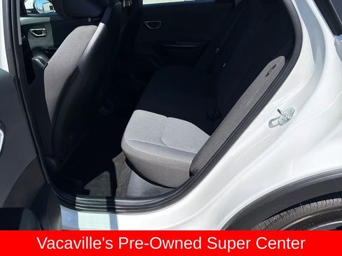 Used 2025 Kia K4 FWD image 25