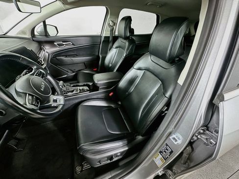 Certified 2024 Kia Sportage EX AWD/4WD image 27