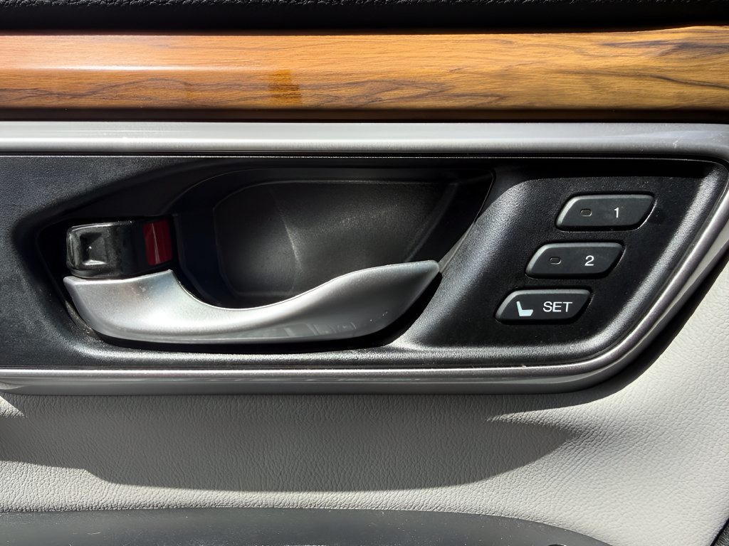 Used 2017 Honda CR-V EX-L image 26