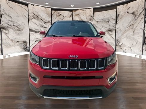 Used 2020 Jeep Compass Limited AWD/4WD image 2