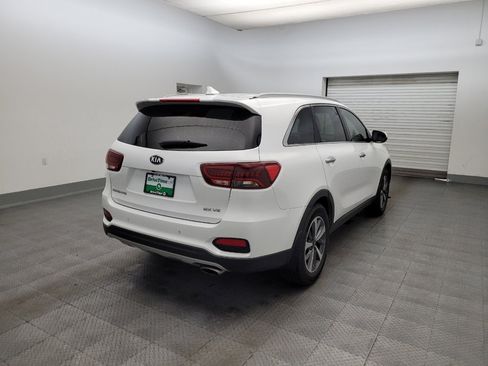 Used 2019 Kia Sorento EX FWD image 9