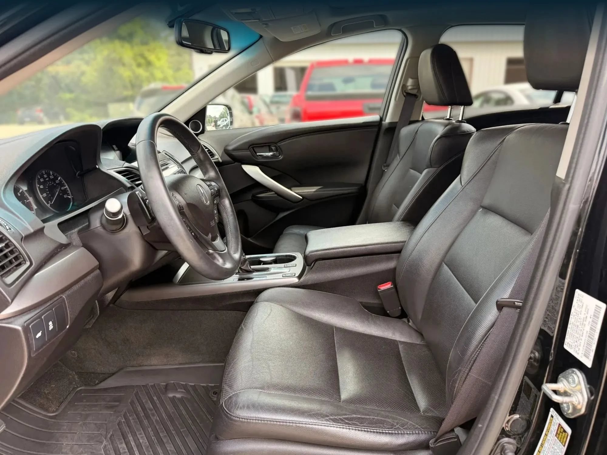 Used 2015 Acura RDX w/ Technology Package AWD/4WD image 2
