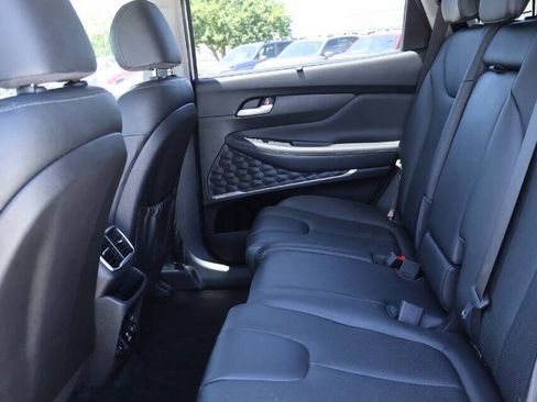 Used 2019 Hyundai Santa Fe FWD image 17