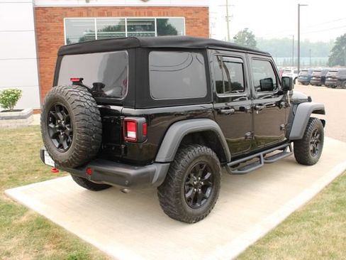 Used 2022 Jeep Wrangler Unlimited Sport AWD/4WD image 34
