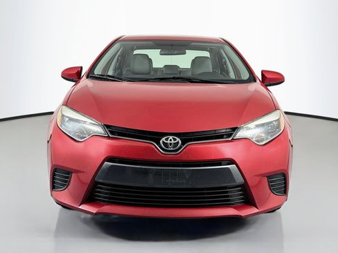Used 2016 Toyota Corolla LE FWD image 2