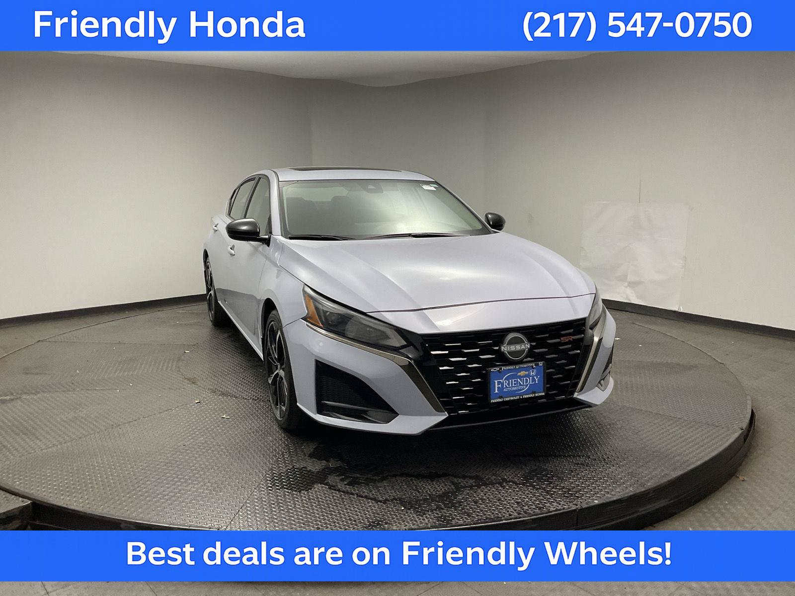 Used 2024 Nissan Altima 2.5 SR w/ SR Premium Package FWD image 1