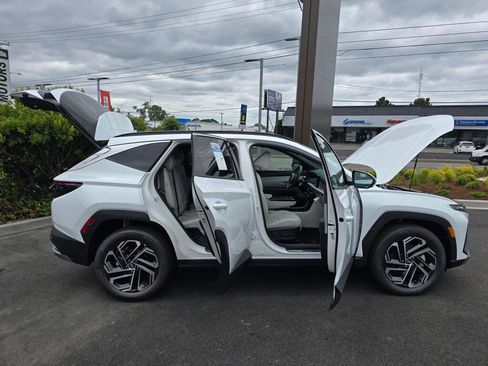 New 2026 Hyundai Tucson Limited AWD/4WD image 17