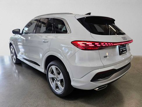 Used 2025 Audi Q5 Premium Plus AWD/4WD image 5