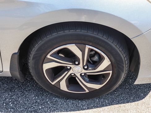 Used 2017 Honda Accord LX image 7