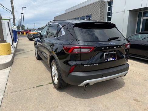 Certified 2023 Ford Escape Platinum w/ Premium Technology Package AWD/4WD image 9